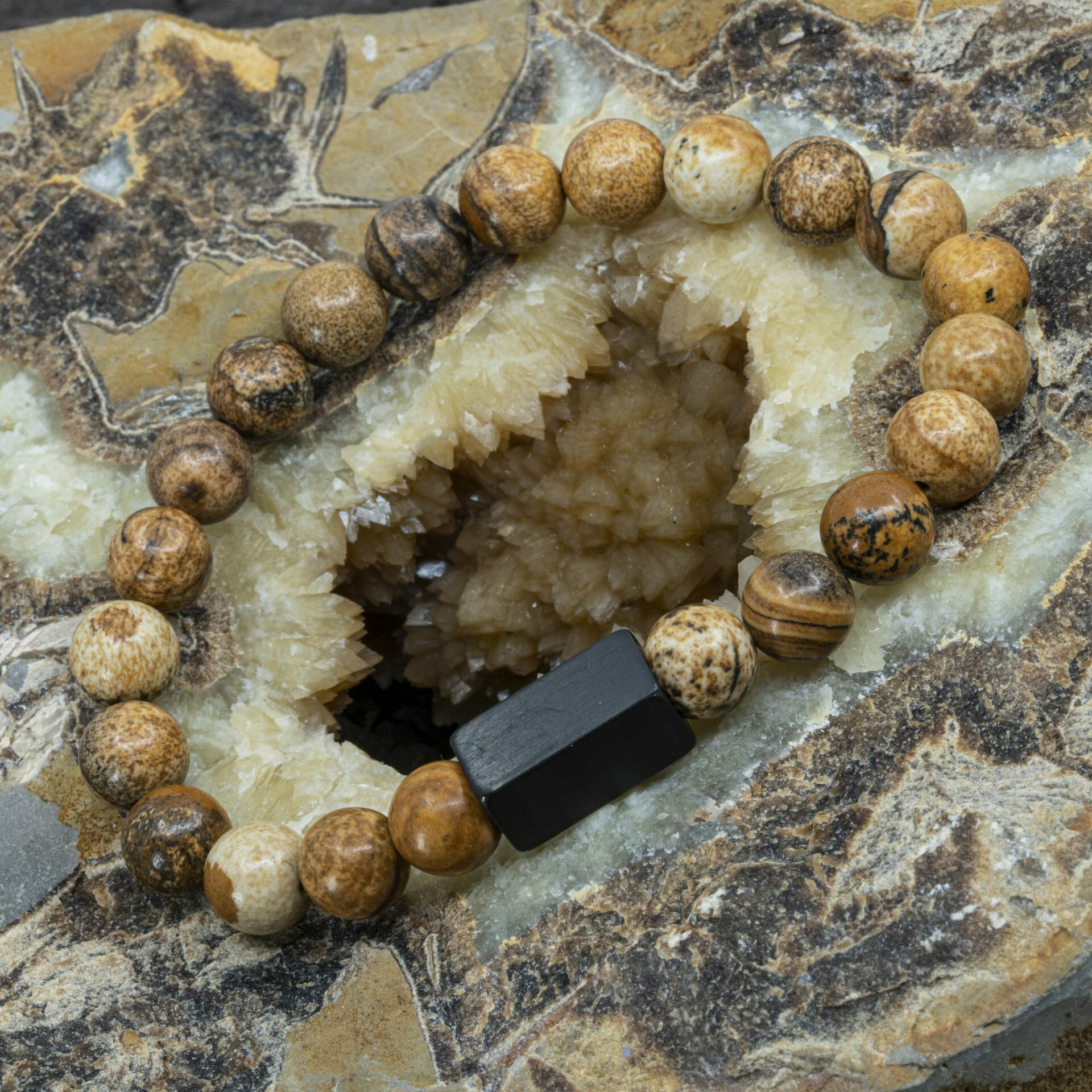 Freya 'Beige Picture Jasper' - Beaded bracelet