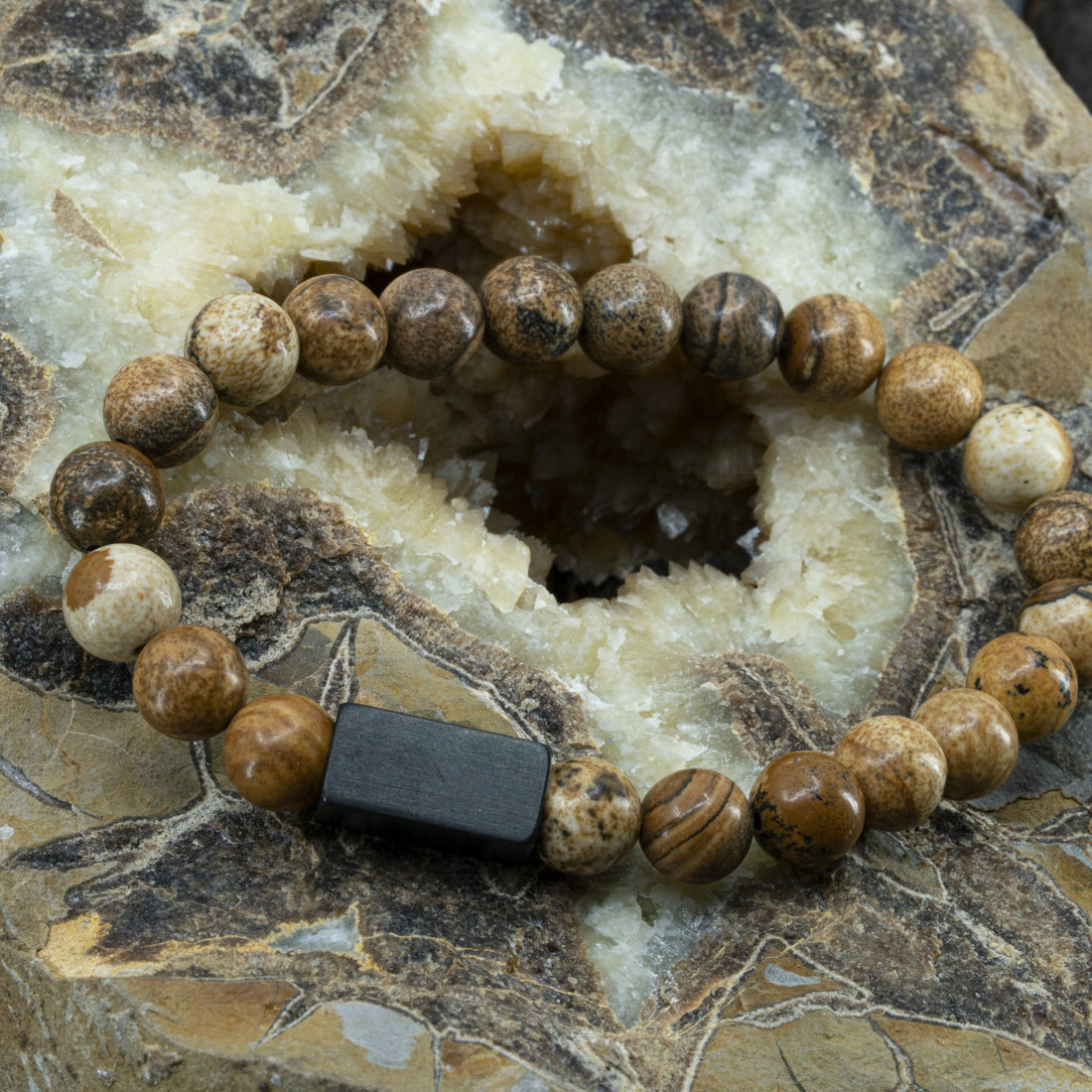 Freya 'Beige Picture Jasper' - Beaded bracelet