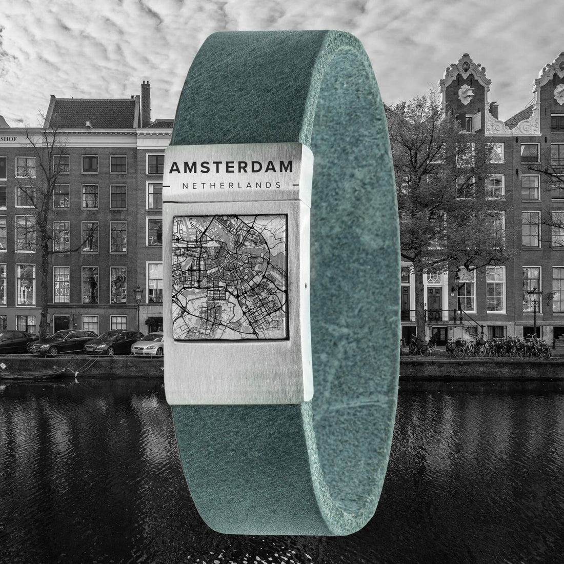 Kaartarmband <b>Grijs</b> leer met eigen woonplaats