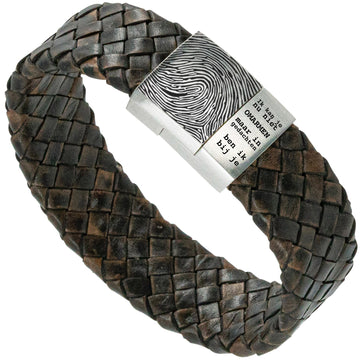 Machen Sie einen Fingerabdruck auf dem Armband – Braunes <b>geflochtenes</b> Lederarmband